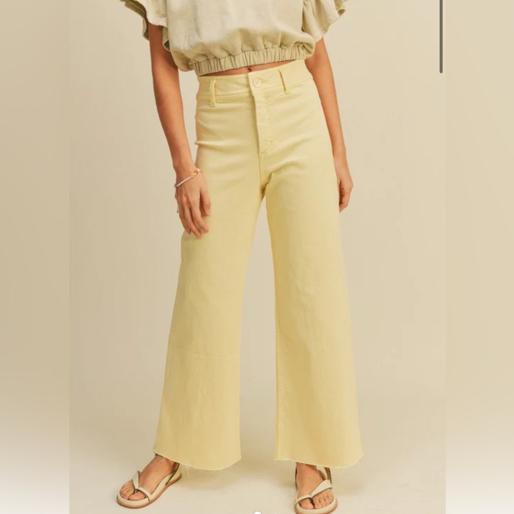 Elegant Light Pink Wide Leg Jeans